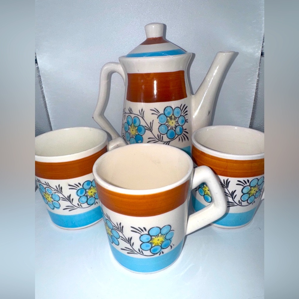 Mid-Century Modern (MCM)  Tea / coffee pot * 1970s * 3 Cups * Made Japan